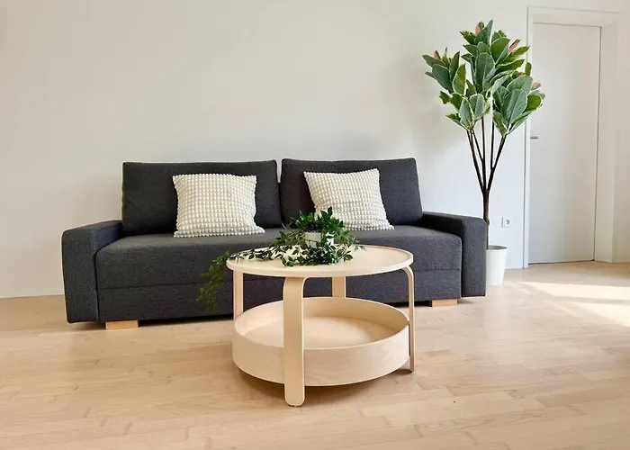 85 M2 Modern Apartment With Free Parking